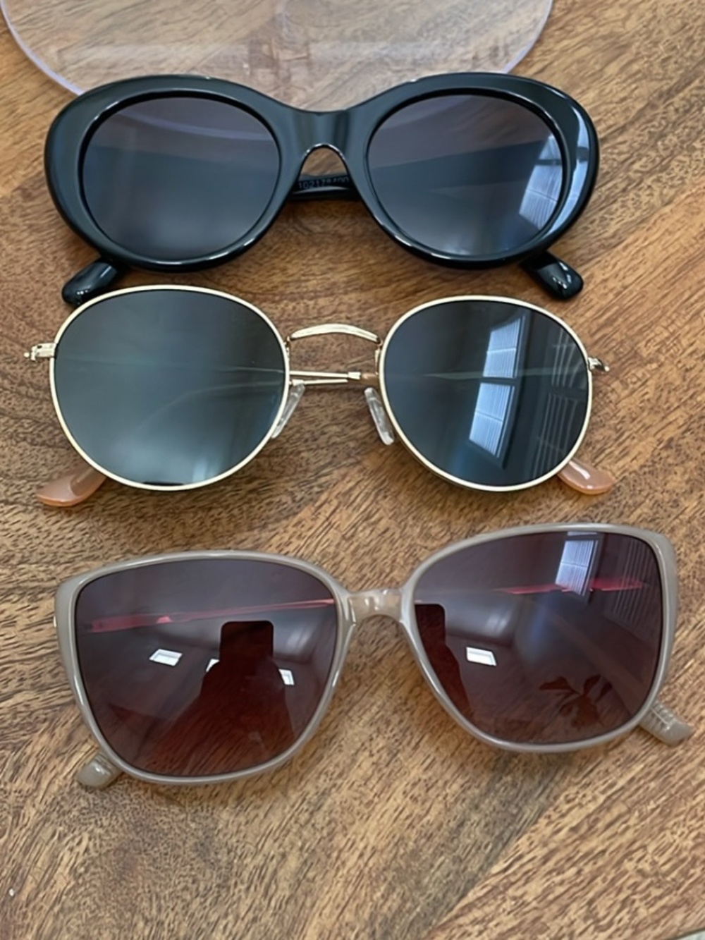 Set of 3 sunglasses, like new